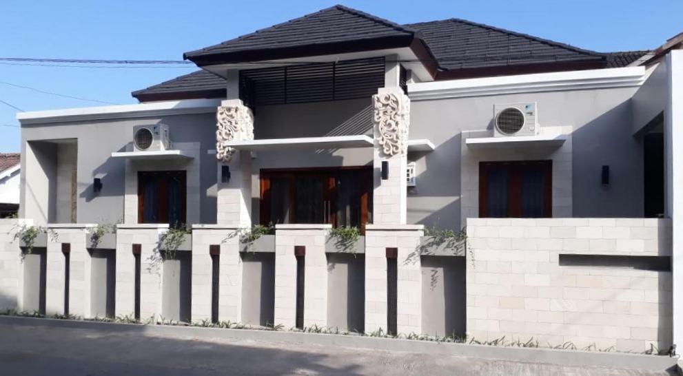 Imperial Villa Syariah Yogyakarta Exterior foto